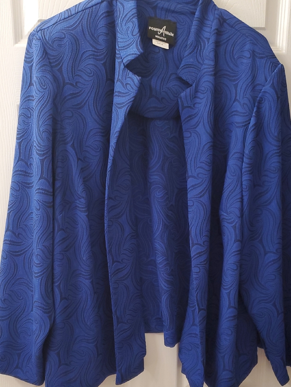 Positive Attitude Women's Blue Swirl Open Front Jacket